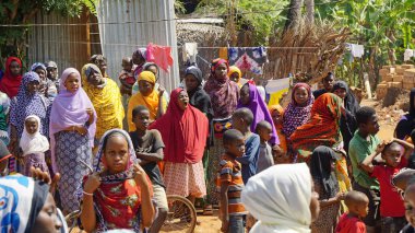 Kinyasini, Zanzibar - Ekim 2024: Fakir bir köyde günlük yaşam
