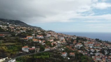 Funchal, Madeira 'da teleferik gezisi.