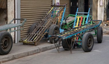 Colombo Bölgesi Pettah 'taki market arabaları, toptan satış alanı.