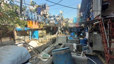 Mumbai, Hindistan 'daki Dhobi ghat gecekondu mahallesinde çamaşırhane.