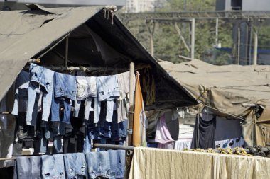 Mumbai, Hindistan 'daki Dhobi ghat gecekondu mahallesinde çamaşırhane.