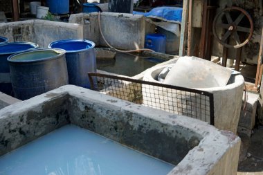 Mumbai, Hindistan 'daki Dhobi ghat gecekondu mahallesinde çamaşırhane.