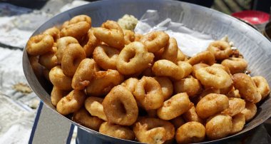 Mumbai 'deki tipik sokak yemekleri.