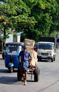 Colombo, Sri Lanka - 11 Şubat 2025: Pettah bölgesinde iyi ulaşım