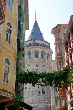 İstanbul 'da tarihi mahallelerde renkli Balat evleri