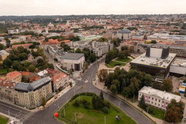 Kapatılan şehrin Drone fotoğrafçılığı yaz boyunca bir maraton içindi.