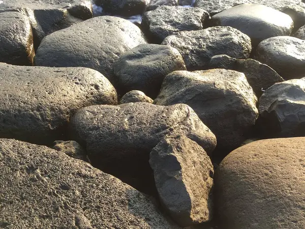 Pilhas Grandes Pedras Naturais Para Quebrar Ondas Porto Que Formam — Fotografia de Stock