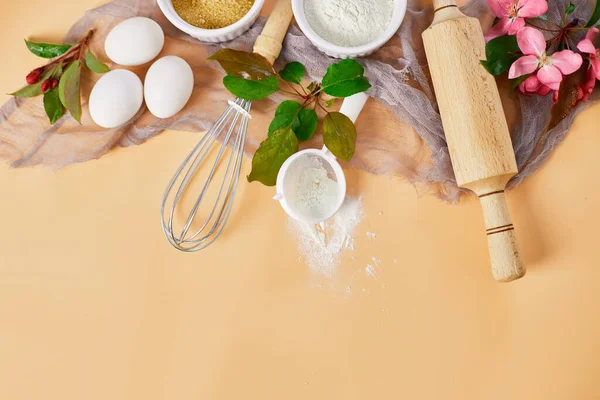 Bakery Cooking Frame Flower Ingredients Kitchen Items Pastry Pastel Orange — Stock Photo, Image