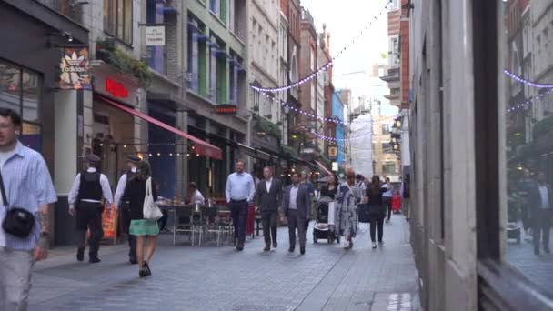 Londres Royaume Uni Octobre 2023 Des Gens Ralenti Marchent Dans — Video