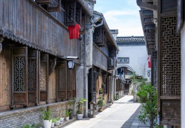Wuzhen, Hangzhou, Çin, 29 Mayıs 2024: Wuzhen Antik Su Kenti, Çin 'in en ünlü tarihi ve kültürel şehirlerinden biridir.