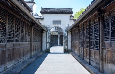 Wuzhen, Hangzhou, Çin, 29 Mayıs 2024: Wuzhen Antik Su Kenti, Çin 'in en ünlü tarihi ve kültürel şehirlerinden biridir.