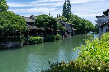 Wuzhen, Hangzhou, Çin, 29 Mayıs 2024: Wuzhen Antik Su Kenti, Çin 'in en ünlü tarihi ve kültürel şehirlerinden biridir.