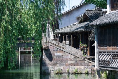 Wuzhen, Hangzhou, Çin, 29 Mayıs 2024: Wuzhen Antik Su Kenti, Çin 'in en ünlü tarihi ve kültürel şehirlerinden biridir.