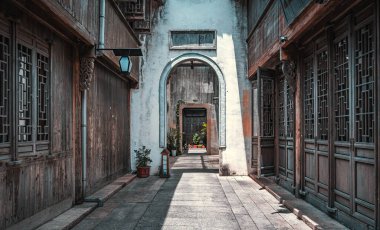 Güzel bir tarihi Çin su kasabası.