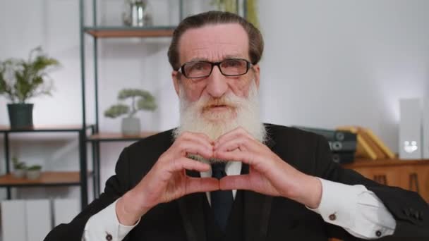 Love You Senior Business Man Makes Symbol Love Showing Heart — Stock Video