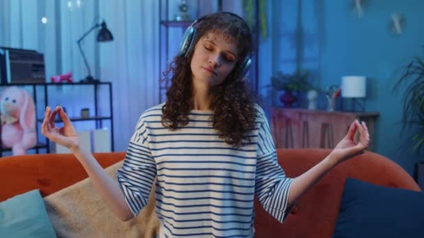 Keep Calm Relax Woman Curly Hairstyle Home Couch Breathes Deeply — Vídeo de Stock