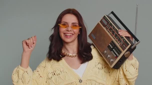 Lovely Woman Using Retro Tape Record Player Listen Music Disco — Stockvideo