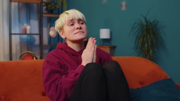 Please God Help Woman Short Blonde Hair Praying Sincerely Folded — Wideo stockowe
