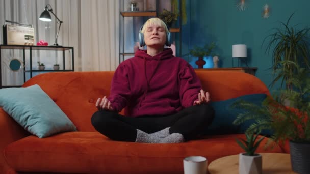 Keep Calm Relax Woman Short Hair Home Couch Breathes Deeply — Wideo stockowe