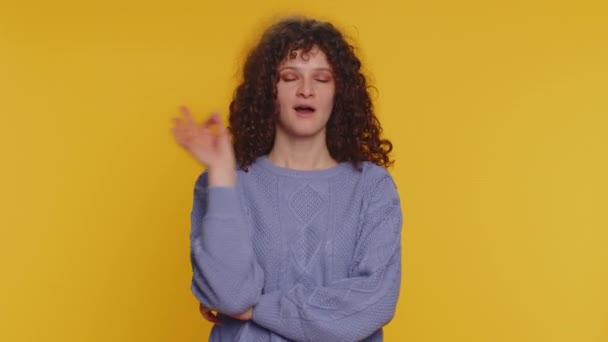 Joyful Happy Curly Haired Woman Looking Approvingly Camera Showing Approve — Stock videók