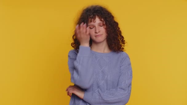 Face Palm Shame You Upset Curly Haired Woman Making Face — Stock Video