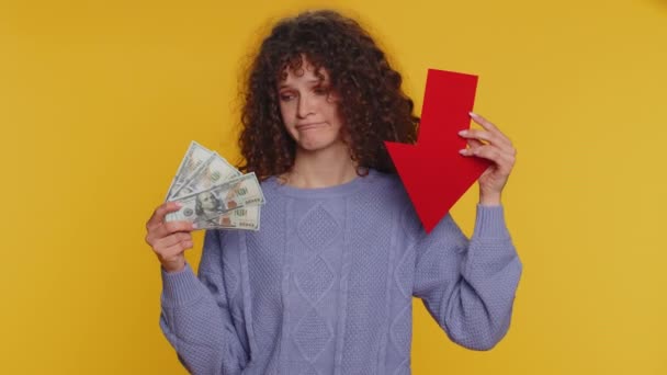 Upset Curly Haired Woman Showing Red Arrow Pointing Concept Downgrade — Vídeos de Stock