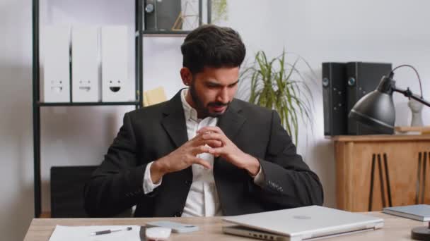 Indian Bearded Businessman Freelancer Home Office Workplace Start Working Laptop — Stock videók
