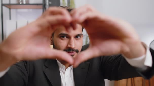 Love You Indian Business Man Makes Symbol Love Showing Heart — 비디오