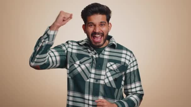 Happy Joyful Indian Man Shouting Raising Fists Gesture Did Celebrating — 图库视频影像