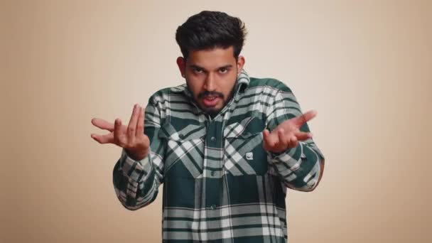 Idea Dont Know Answer Puzzled Clueless Uncertain Indian Handsome Man — Vídeo de Stock