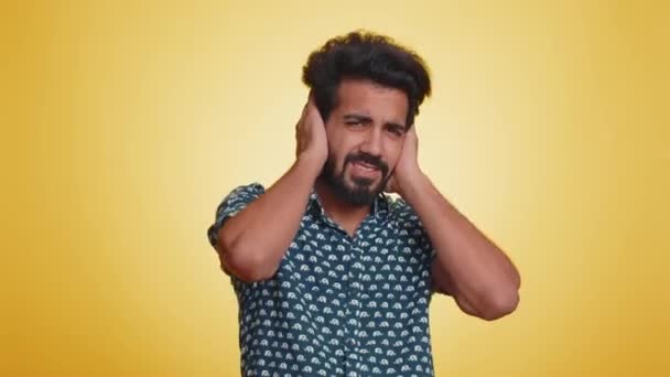 Jag Vill Inte Höra Och Lyssna Frustrerad Irriterad Indian Man — Stockvideo