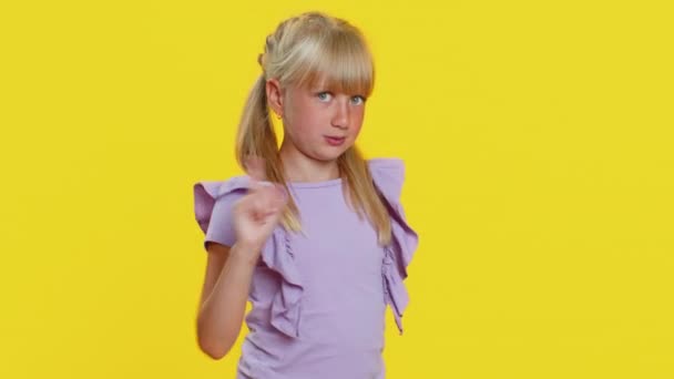 Querelle Mécontent Jeune Fille Blonde Mignon École Gesticulant Les Mains — Video