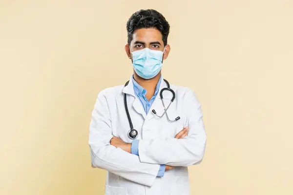 Indian Young Doctor Cardiologist Man Wearing Medical Mask Face Protection — Stock Photo, Image