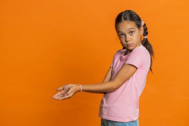 Girl raising hands asking what why reason of failure, demonstrating disbelief irritation by troubles trendy social media meme anti lifehacks ridicules people who complicate simple tasks for no reason clipart