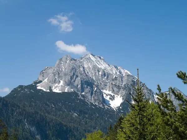 Wetterstein, Almanya, Bavyera 'daki Zugspitz-Massiv Kayası
