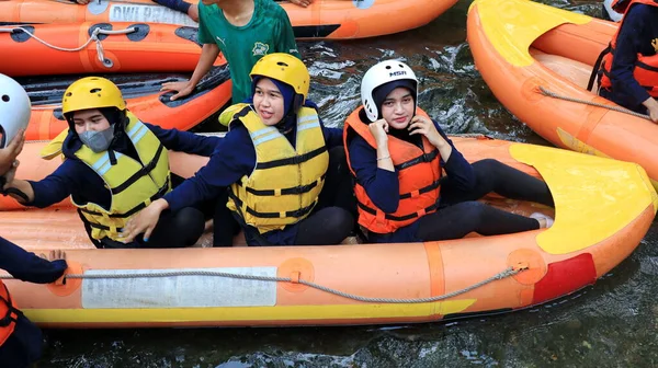 Alegre Equipo Está Haciendo Rafting Río Subang Octubre 2022 — Foto de Stock