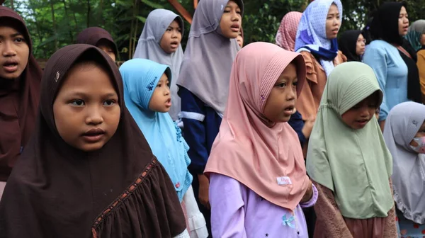 Skolelever Quran Utbildning Park När Deltar Firandet Nationella Santri Dag — Stockfoto