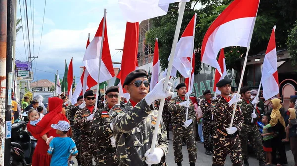 Mitglieder Der Banser Truppenparade Auf Der Straße Pekalongan Oktober 2022 — Stockfoto