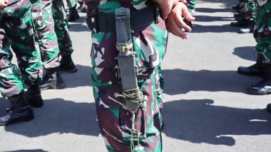 Endonezya Ordusu (TNI AD) 2 Şubat 2023 'te Pekalongan Endonezya' da bir askeri geçit töreni düzenliyor.