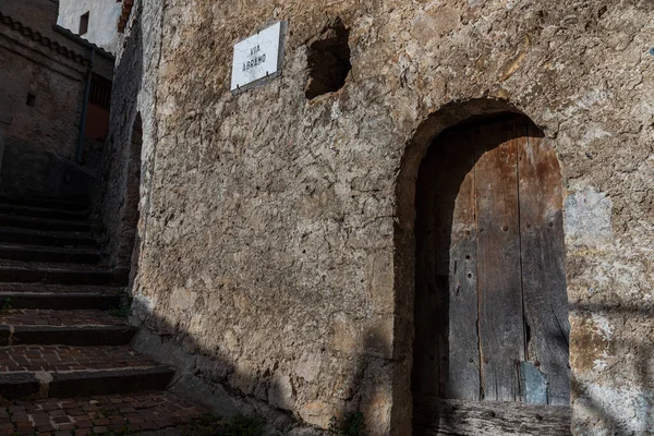 Pesche Molise Isernia Eyaletindeki Köy San Marco Dağı Nın Dik — Stok fotoğraf