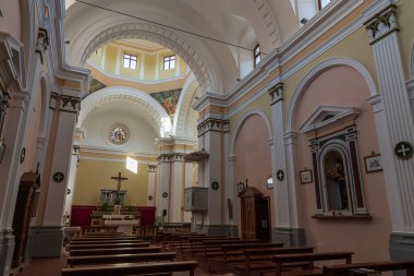 Castiglione di Carovilli, Isernia, Molise. San Nicola di Bari kilisesi.