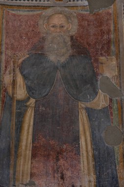 Dating back to the 14th century, the Church is made up of a single rectangular nave and a semicircular apse, the latter frescoed with episodes from the life of the Saint.