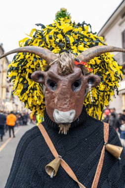 In Molise and in numerous geographical areas of Europe, festivals and rituals survive that see the masks of the man - faun as protagonists, disguises mainly linked to the carnival period.