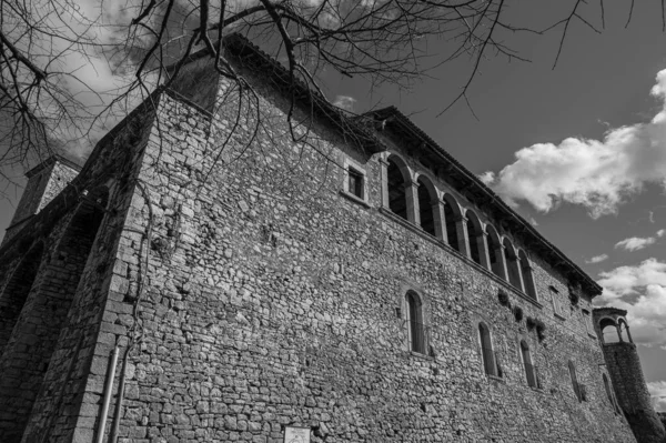 Castello Occupa Una Parte Sostanziale Dell Antico Borgo Costruito Intorno — Foto Stock