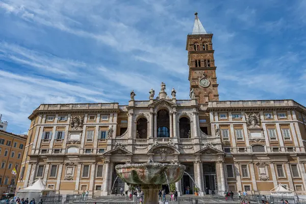 stock image The papal basilica of Santa Maria Maggiore is one of the four papal basilicas of Rome, located in Piazza dell'Esquilino, on the top of the Cispio, between the Rione Monti and the Esquilino.