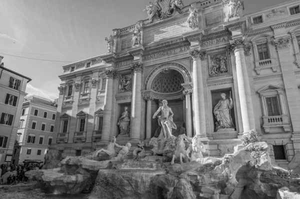 Fontanna Trevi Jest Największą Słynnych Fontann Rzymie Rozpoczęty 1732 Roku — Zdjęcie stockowe