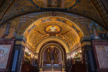 Montecassino Manastırı, Lazio 'da Montecassino' nun tepesinde yer alan bir Benedictine manastırıdır. Santa Scolastica manastırı ile birlikte İtalya 'nın en eski manastırıdır..