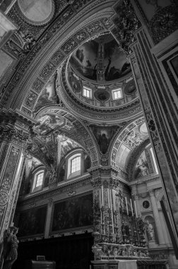 Montecassino Manastırı, Lazio 'da Montecassino' nun tepesinde yer alan bir Benedictine manastırıdır. Santa Scolastica manastırı ile birlikte İtalya 'nın en eski manastırıdır..