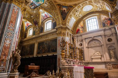 Montecassino Manastırı, Lazio 'da Montecassino' nun tepesinde yer alan bir Benedictine manastırıdır. Santa Scolastica manastırı ile birlikte İtalya 'nın en eski manastırıdır..
