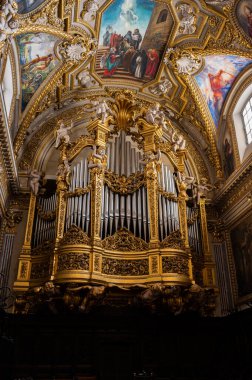 Montecassino Manastırı, Lazio 'da Montecassino' nun tepesinde yer alan bir Benedictine manastırıdır. Santa Scolastica manastırı ile birlikte İtalya 'nın en eski manastırıdır..